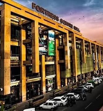 4 Marla Best Shop In Fortress Stadium Market