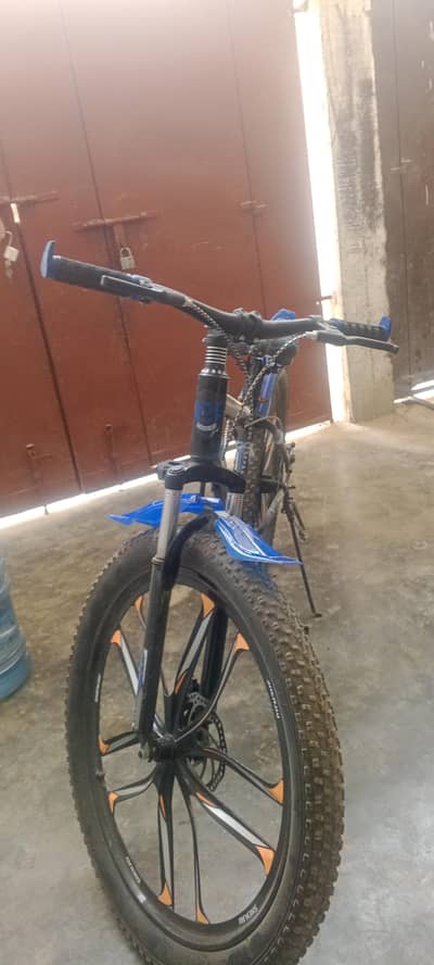 just like new one week used only only contact serous buyer