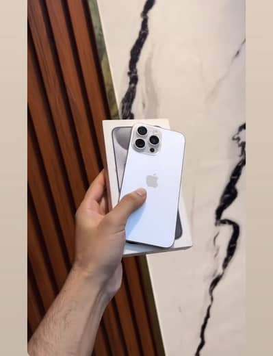 15 Pro Max 256gb with box PTA Approved