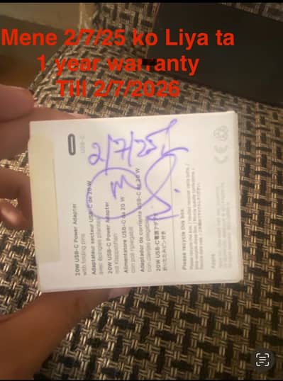 I phone 11 128GB with original charger or cover