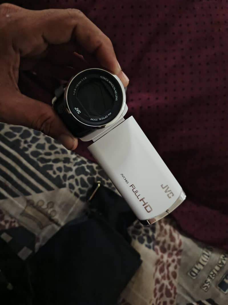 jvc handi camera 0