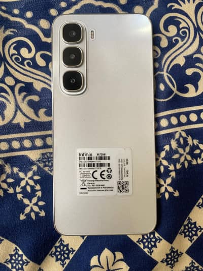 Infinix hot 60i for sale with box