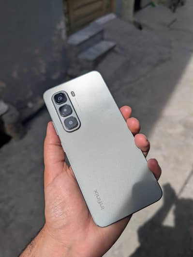 INFINIX HOT 50 PRO