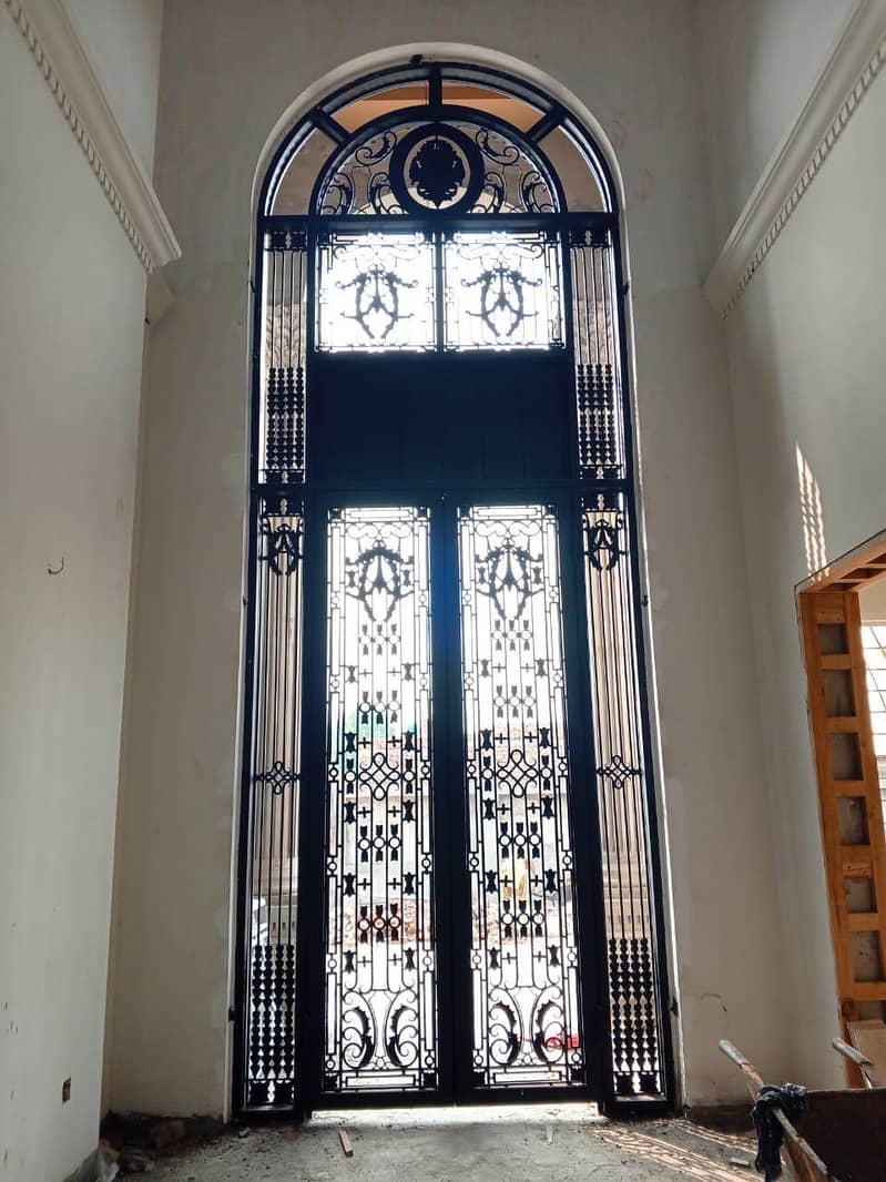 ویلڈر، فیبریکیٹر اور ہیلپر درکار ہیں 4