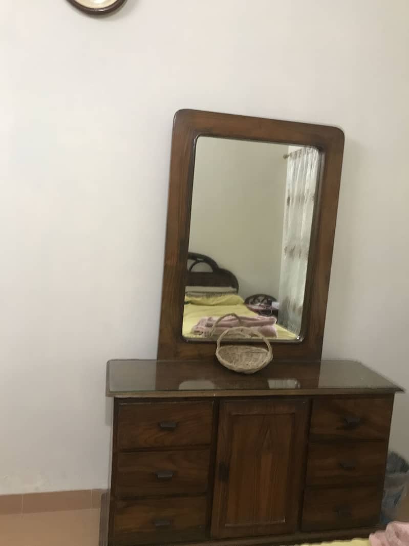 Dressing table (solid wood) 0