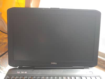 Dell core i 7 latitude E 5530 ram 8 gb