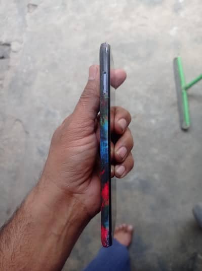 Infinix hot 11 play 4gb 64gb