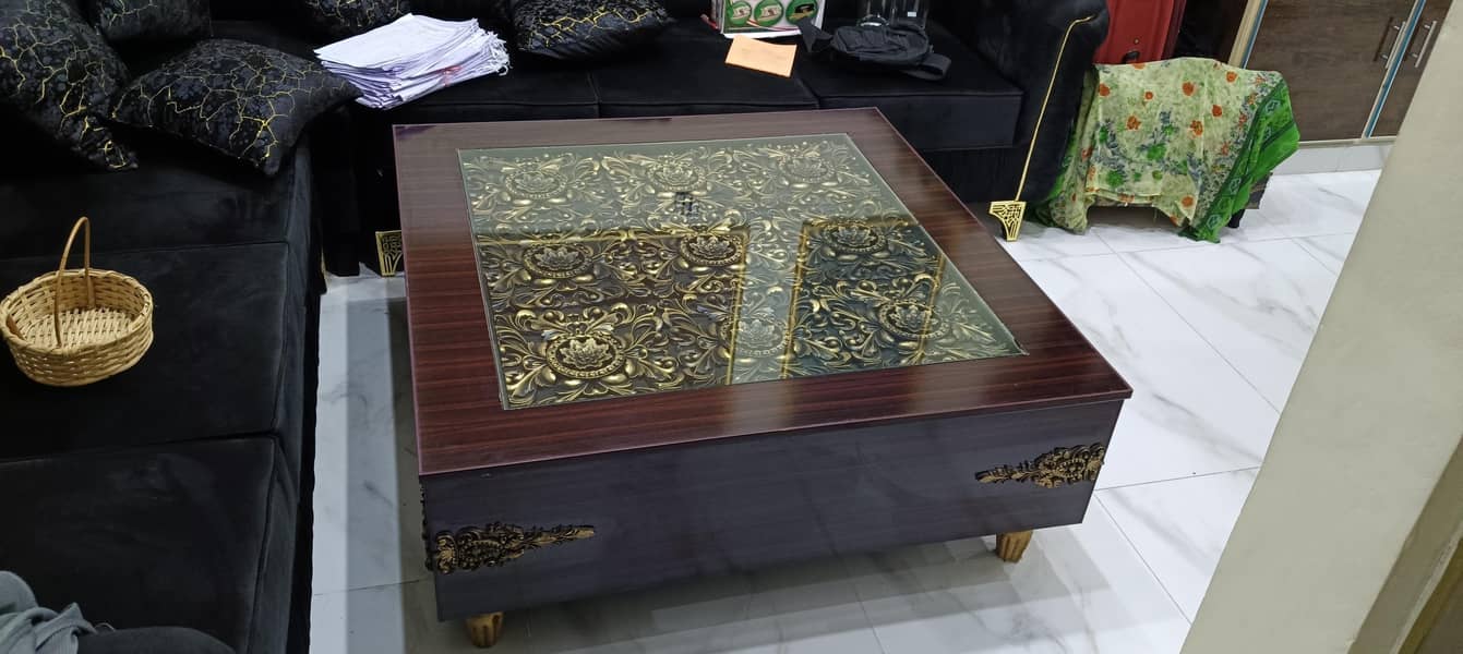 Center Table 4