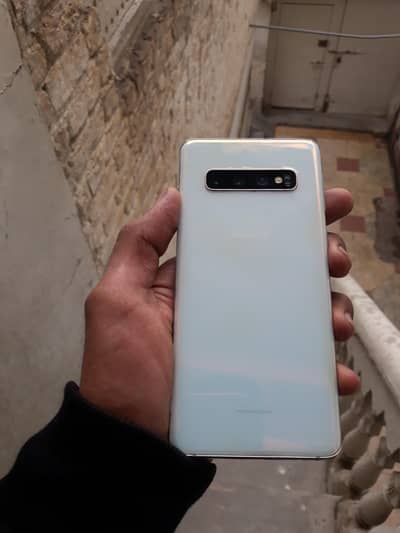 Samsung Galaxy S10           8/128  Exchange possible