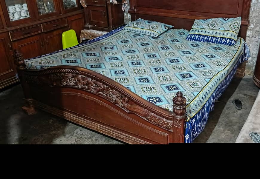 double bed plus Side Table & Dressing 2