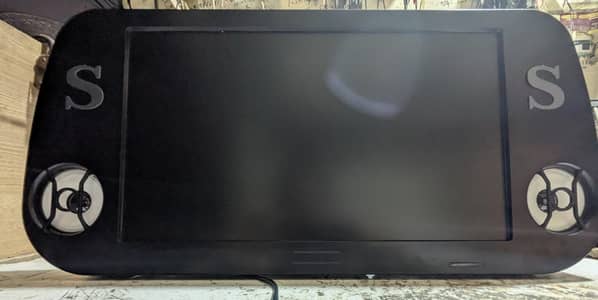 18.5 inches LCD TV