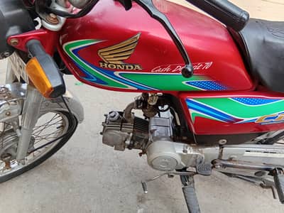 only one hand usd and one owner ship