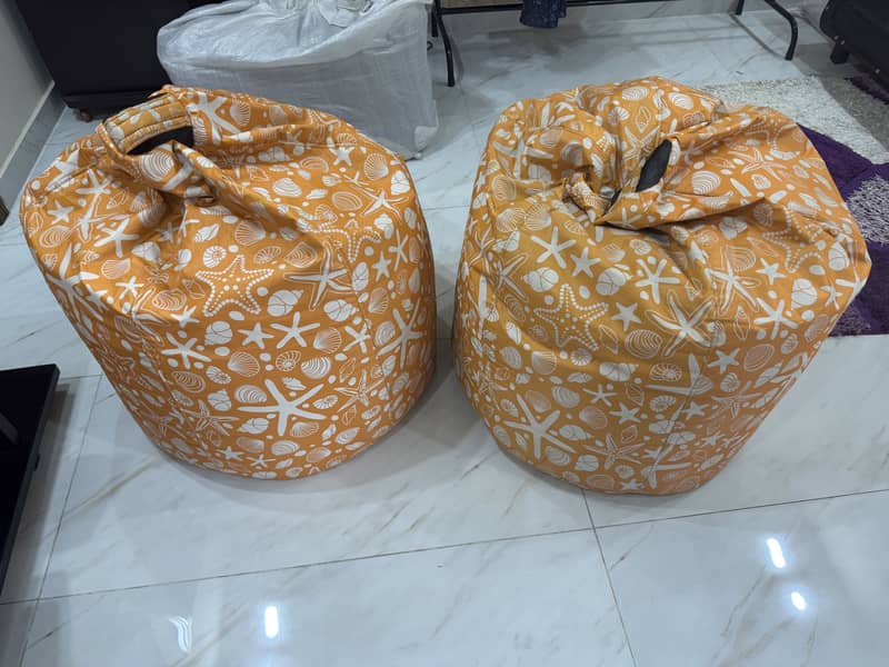 Bean Bangs 10/10 Condition 2