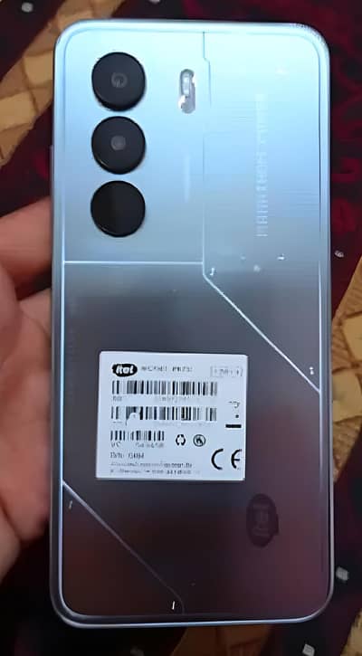 Itel P70,,, 4+4/128gb,,,,, (Only Exchange)