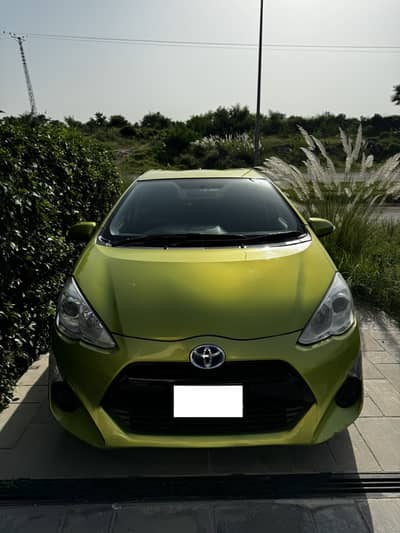 Toyota Aqua 2015 import 2017