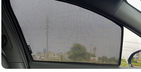 Hyundai Tuscon  premium sun shades