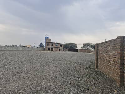 9.5 Kanal Yard/Warehouse Available For Rent