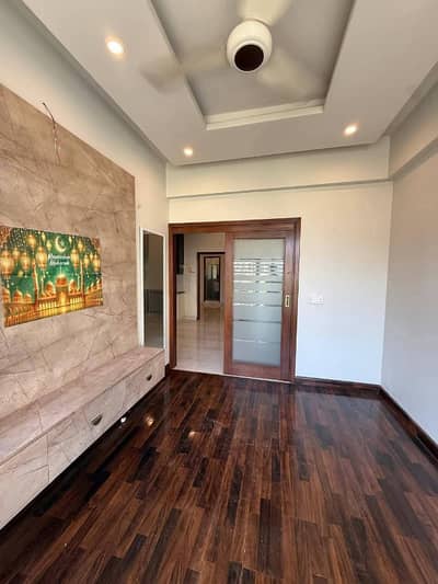 BRAND NEW 3 BED DD APARTMENT FOR RENT IN DHA PHASE 6