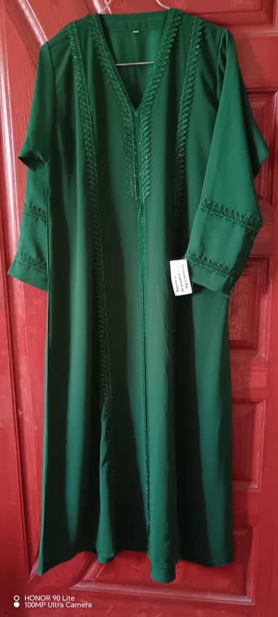 Unused Green Abaya with Matching Hijab & Belt - Size 52 - Premium Work