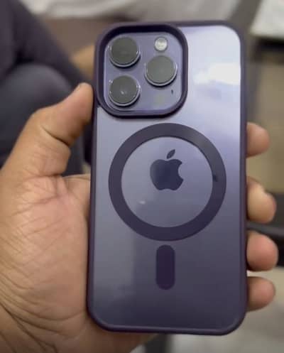 14 Pro Jv 83 Battery Watrpack Condition 10/10