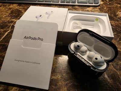 Apple AirPods Pro 3 New