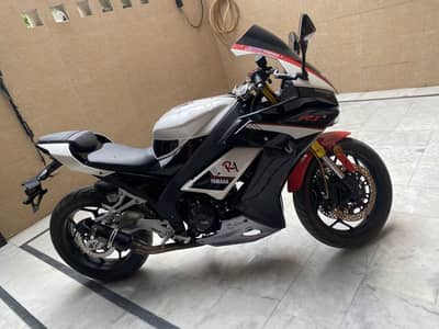 Replica R1 upto sale