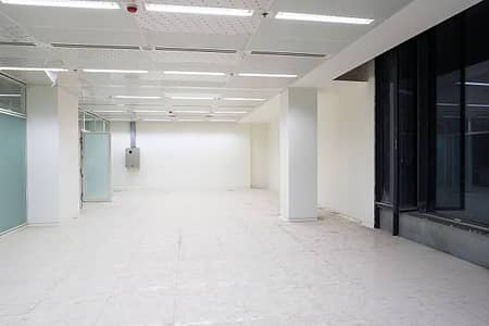 Commercial Hall Available On Hot Location