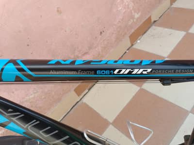 printed body and disc brake Piche 7 gear Hain Aage teen and suspension