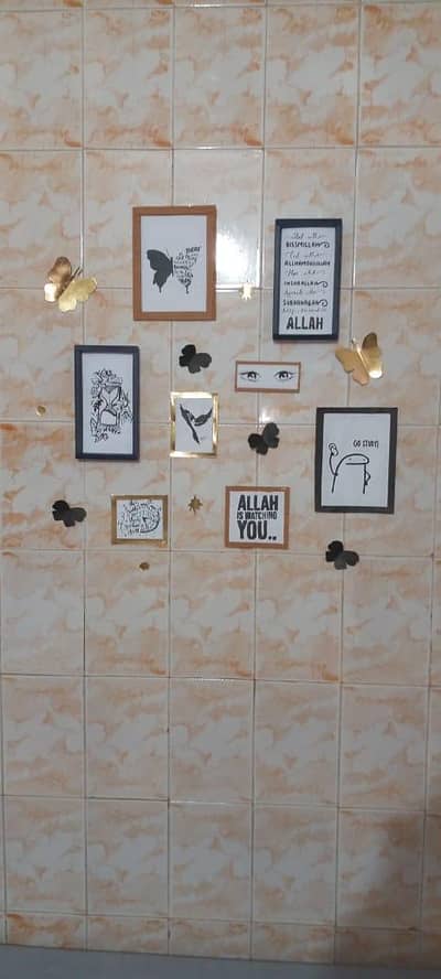 Aesthetic handmade wall room decor,set of 8 phrames and butterflies