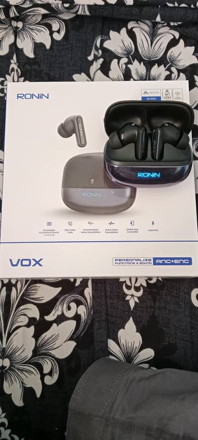 VOX Ronin  Wireless Earbuds New