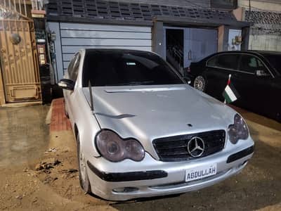 Mercedes Benz C200 (limited edition)