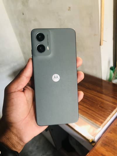 Motrola Moto G 5g 2024  10 by 10