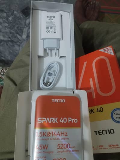 Tecno Spark 40Pro 8-256