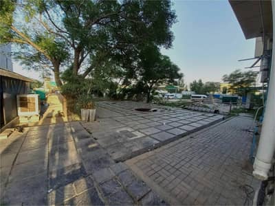 I-8 Markaz 816 Sqft Main Road Corner Shop for Resturent,Cafe,Brand with Big Open Dining Space For Rent