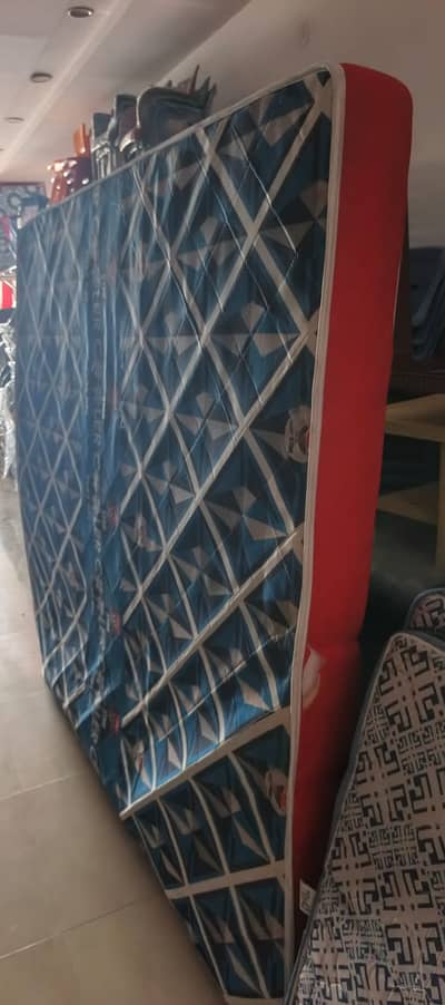 Medicated foam double bed