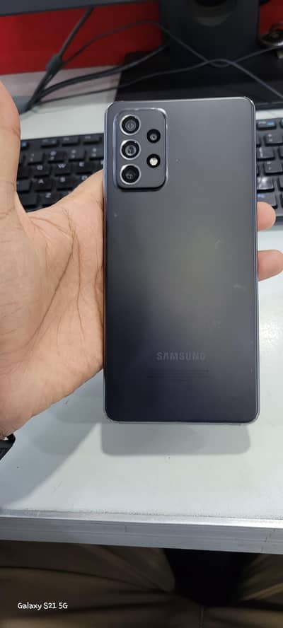 Samsung A72