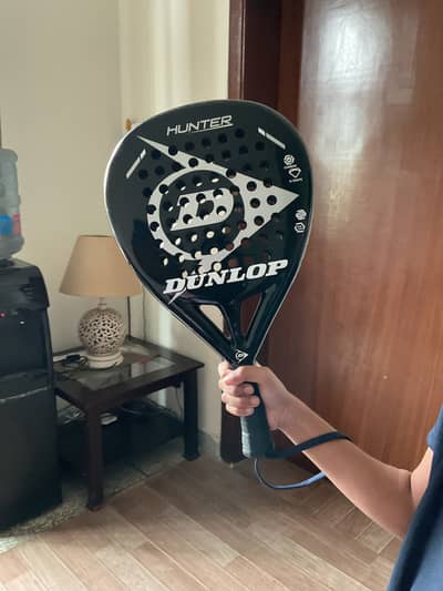 This padal tennis racket is new and only one time used