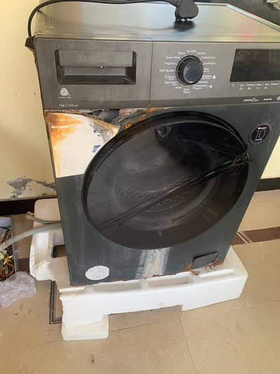 Fully Automatic Dawlance Washing And Drying Machine