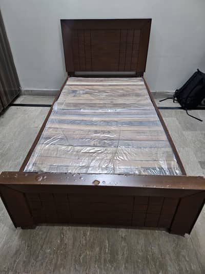 Single bed Wood