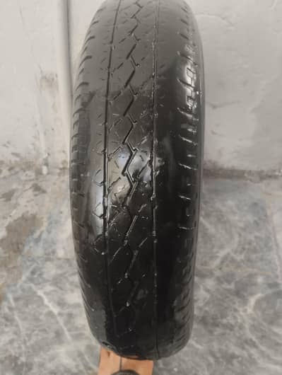 used tyre available for Mehran cultus tubeless tyre bridgestone