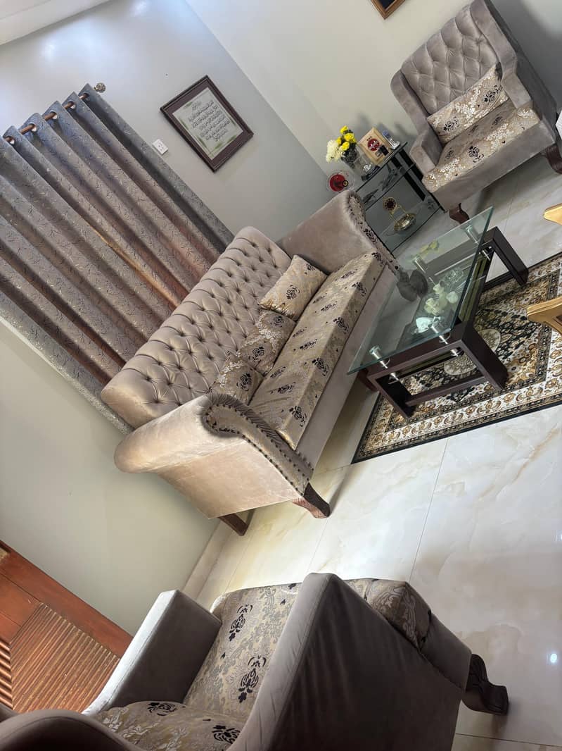 New Sofa Set 1