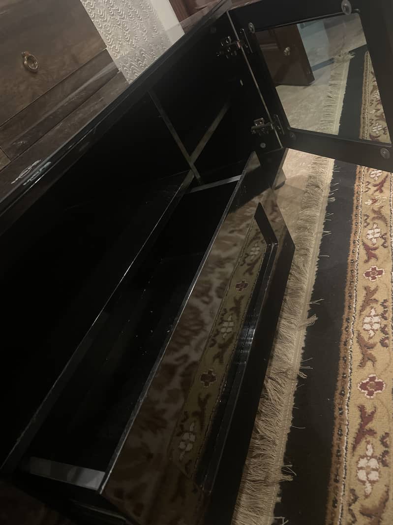 Tv console 3