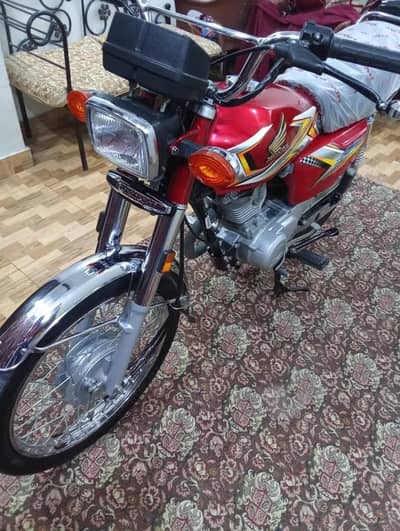 CG 125 2025 ZERO METER CONDITION FIRST OWNER KARACHI NUM 0321.2240835