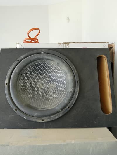 woofer amplifier with screen and complete wiring