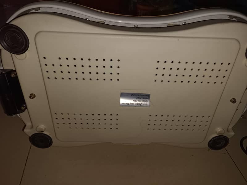 Zero Exercise vibration  Machine 2