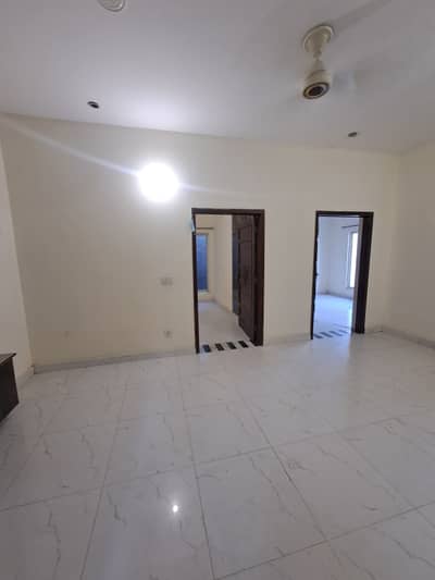 Flat Available In Al Hamra Town For Bachelors And Job Holders Near UCP Universit
