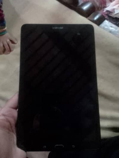 Samsung Galaxy tab e t560