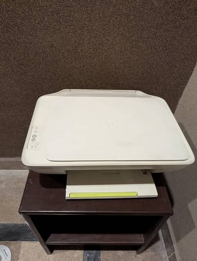 HP Deskjet 2132 (No Toners available)
