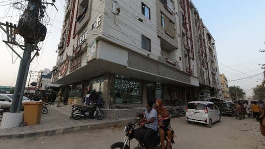 Prime Location Flat In Gulshan-e-Iqbal - Block 3 Sized 1000 Square Feet Is Available