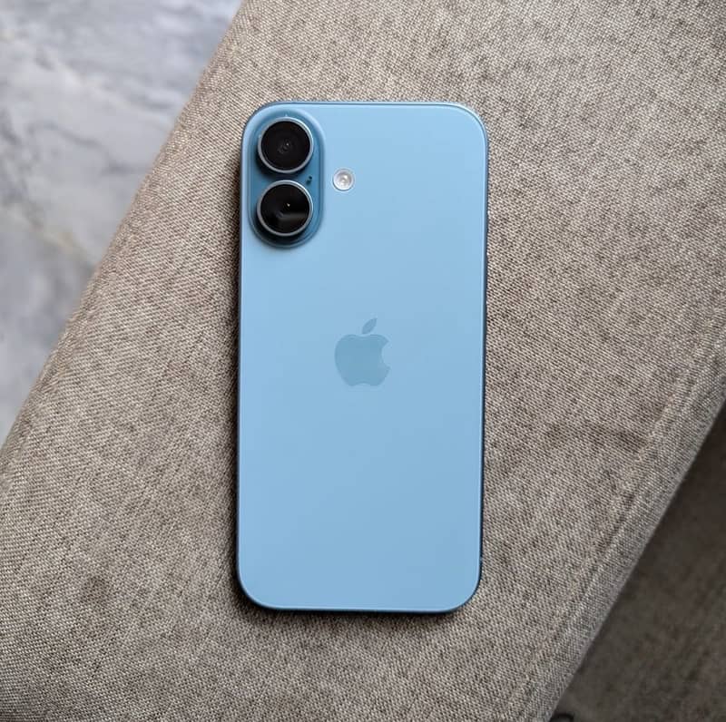 iPhone 16 1